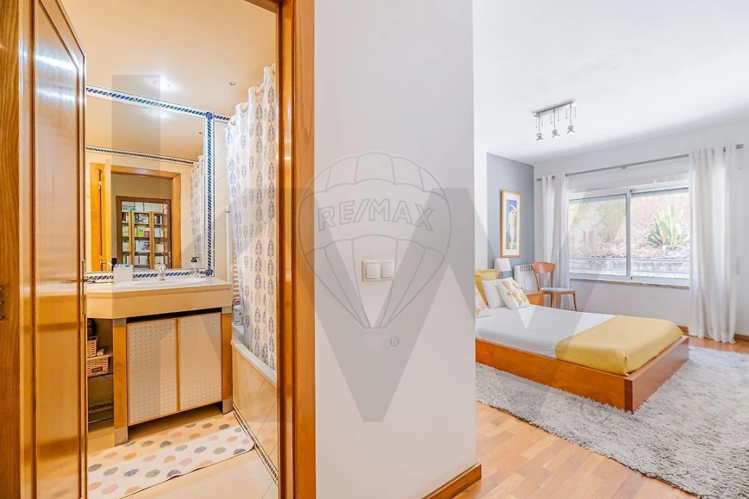 Apartamento T3 para Venda em Algés, Linda-A-Velha e Cruz Quebrada-Dafundo Foto 23