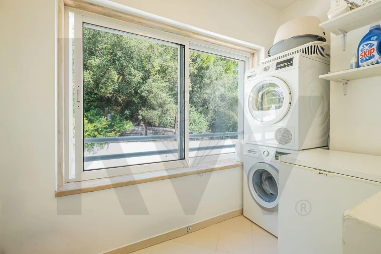 Apartamento T3 para Venda em Algés, Linda-A-Velha e Cruz Quebrada-Dafundo Foto 14