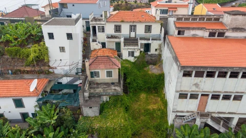 Moradia T4 para Venda em Camara de Lobos