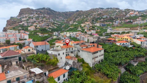 Moradia T4 para Venda em Camara de Lobos