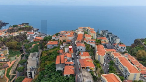 Moradia T4 para Venda em Camara de Lobos