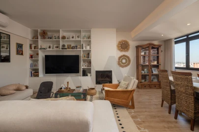 Apartamento T3 para Venda em Alfragide