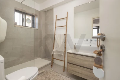 Apartamento T3 para Venda em Alfragide