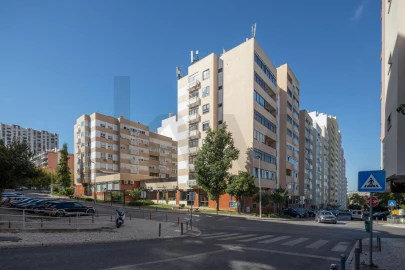 Apartamento T3 para Venda em Alfragide