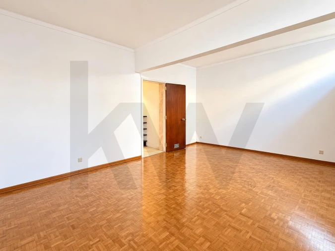 Apartamento T2 para Venda em Oeiras e São Julião da Barra, Paço de Arcos e Caxias Foto 18
