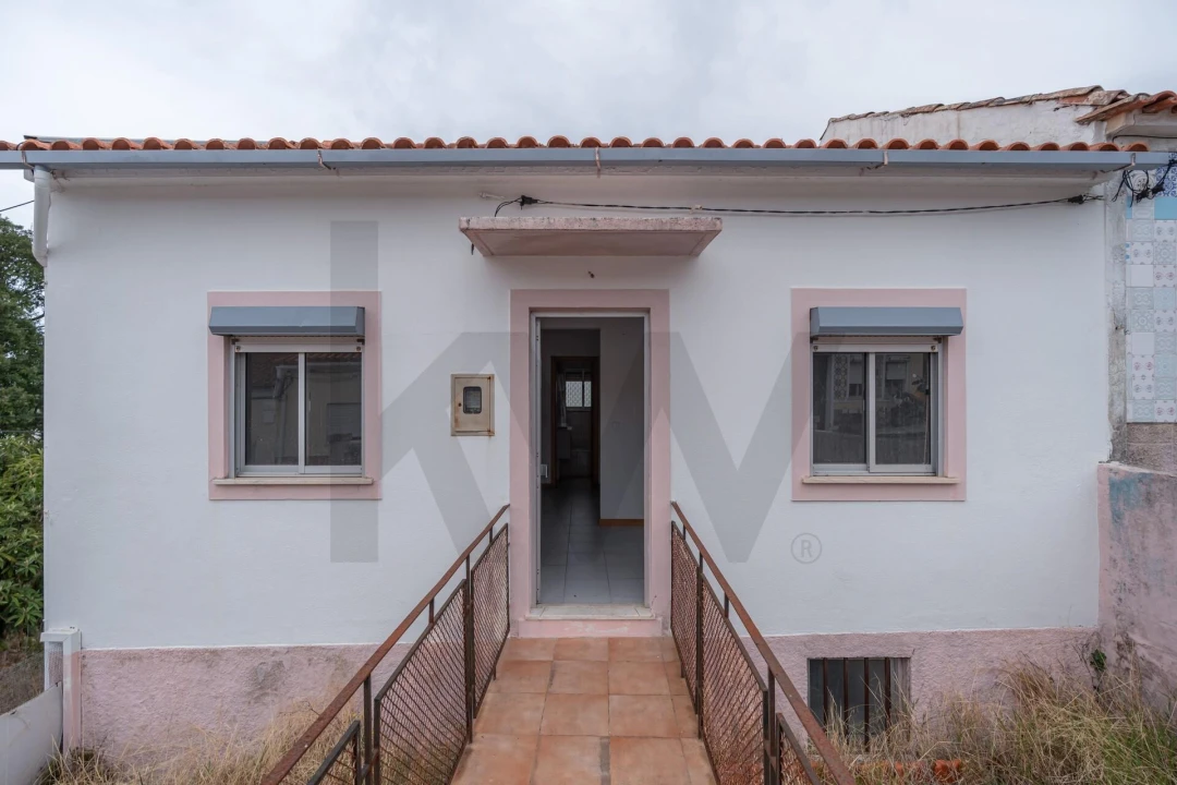 Apartamento T2 para Venda em São Martinho do Bispo e Ribeira de Frades Foto 1