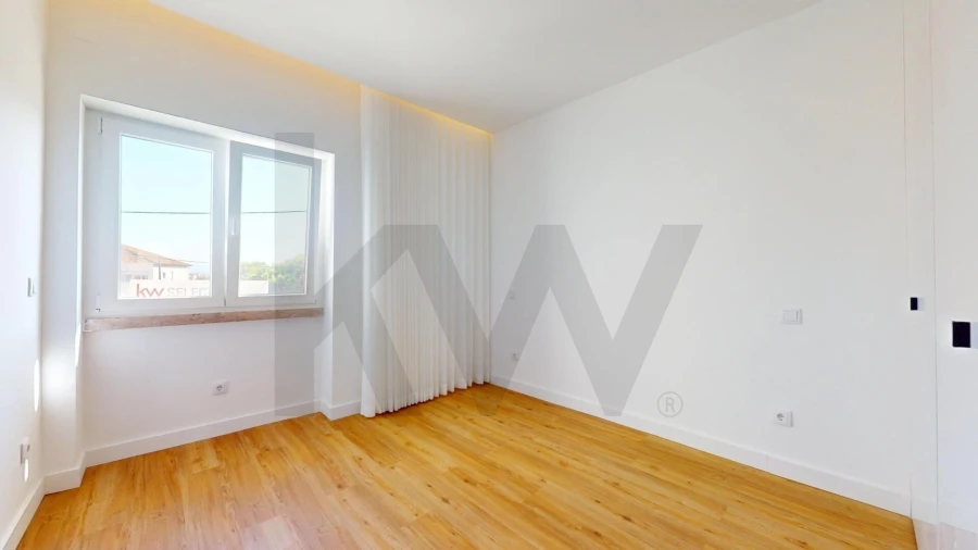 Apartamento T2 para Venda em Almada, Cova da Piedade, Pragal e Cacilhas Foto 8