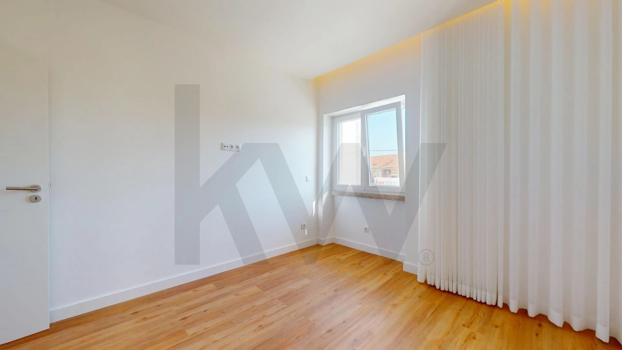 Apartamento T2 para Venda em Almada, Cova da Piedade, Pragal e Cacilhas Foto 7