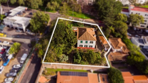 Moradia T5 para Venda em São Martinho