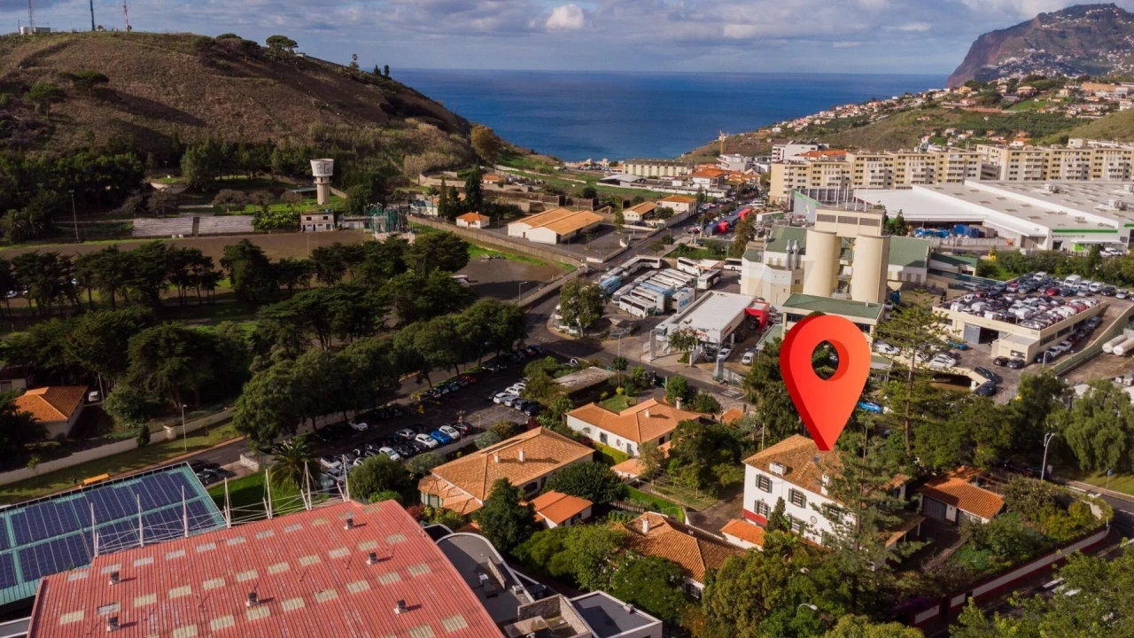 Moradia T5 para Venda em São Martinho Foto 12
