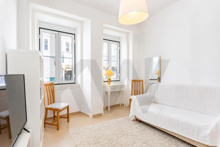 Apartamento T2 para Venda em Beato Foto 2