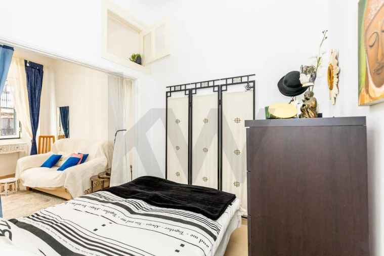 Apartamento T2 para Venda em Beato Foto 5