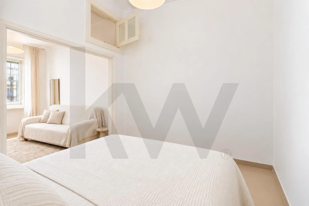Apartamento T2 para Venda em Beato Foto 5