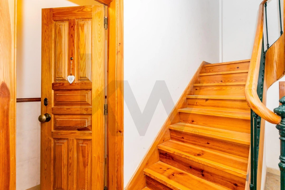 Apartamento T2 para Venda em Beato Foto 19