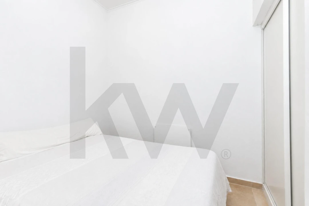 Apartamento T2 para Venda em Beato Foto 9