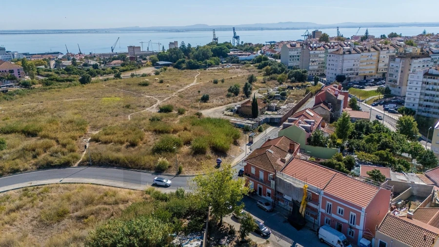 Prédio para Venda em Marvila Foto 8