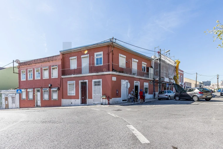Prédio para Venda em Marvila Foto 9