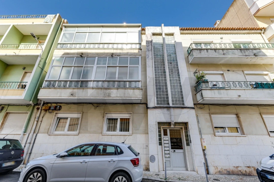 Apartamento T2 para Venda em Queluz e Belas Foto 16