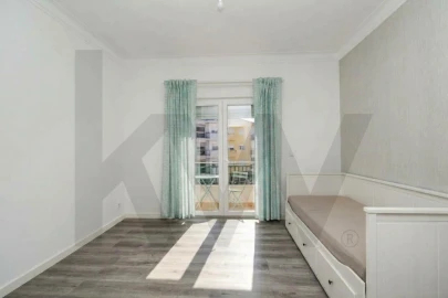 Apartamento T2 para Venda em Queluz e Belas