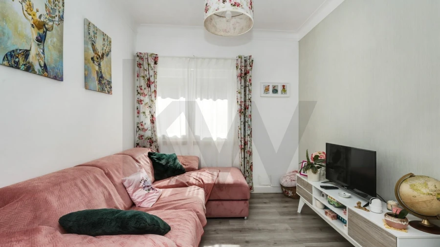Apartamento T2 para Venda em Queluz e Belas
