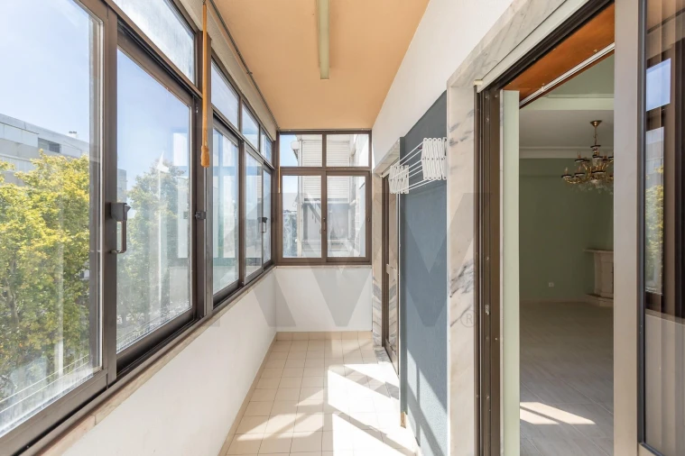 Apartamento T2 para Arrendamento em Ajuda Foto 18