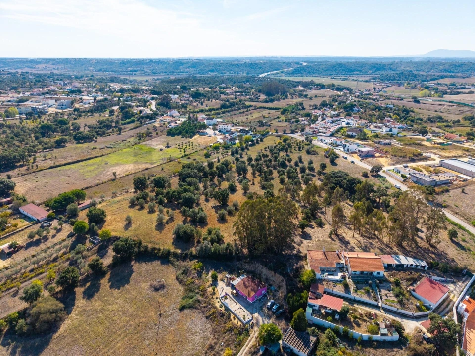 Terreno para Venda em Romeira e Várzea Foto 12