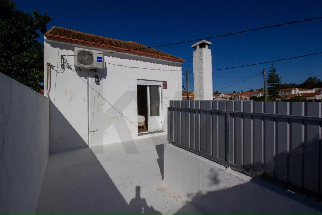 Moradia T2 para Venda em Almeirim Foto 4