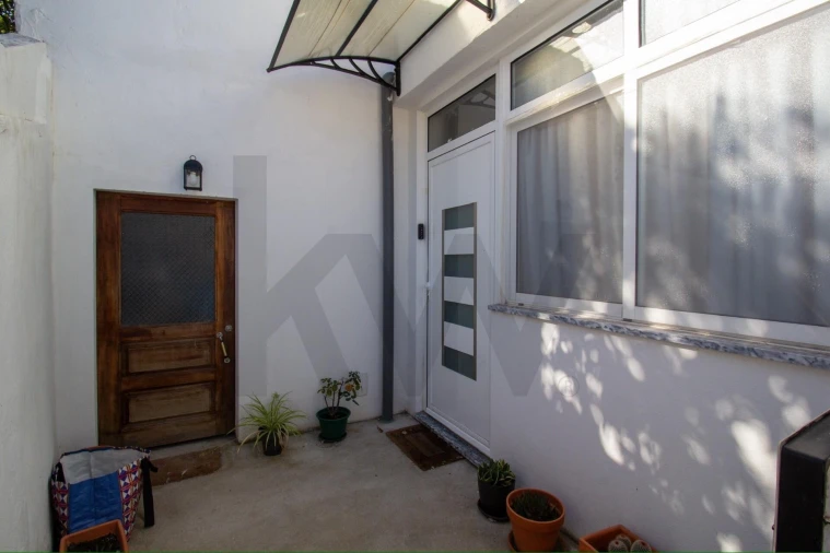 Moradia T2 para Venda em Almeirim Foto 27