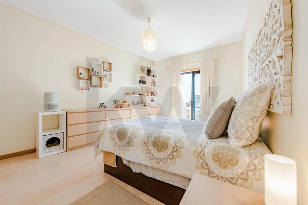 Apartamento T2 para Venda em Amora Foto 8