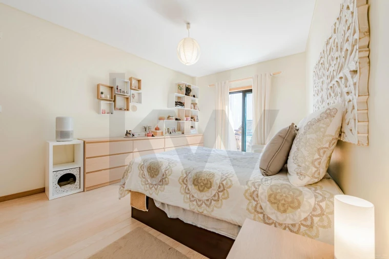 Apartamento T2 para Venda em Amora Foto 8