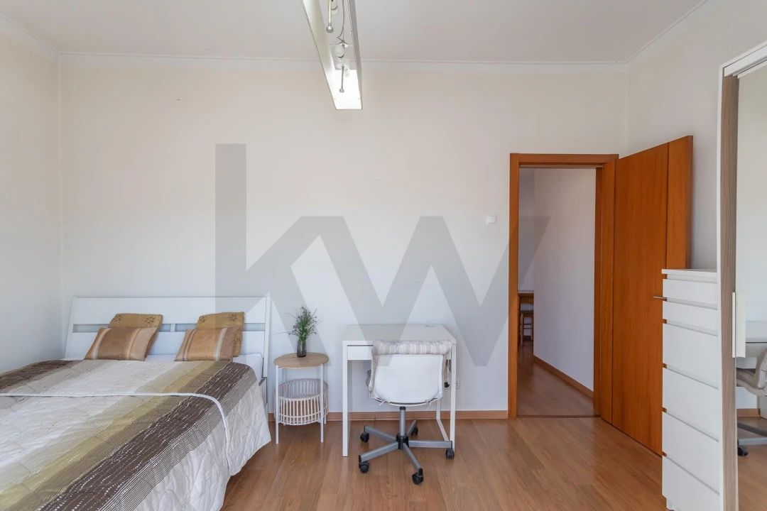 Apartamento T2 para Venda em Benfica Foto 21