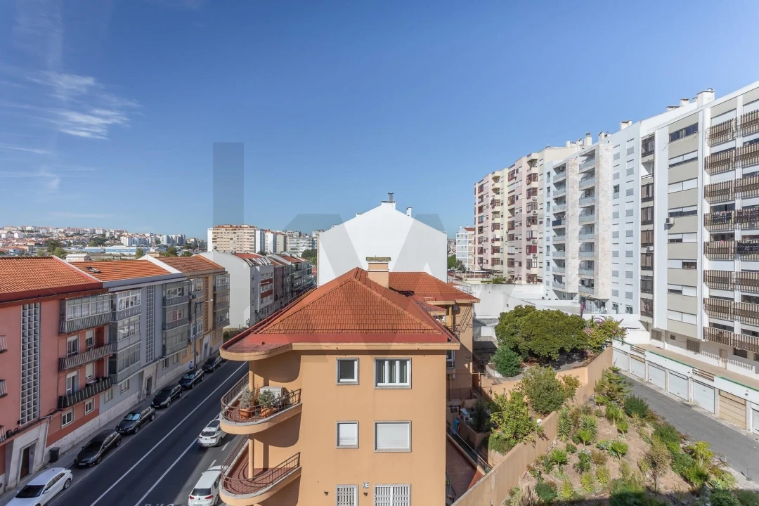 Apartamento T2 para Venda em Benfica Foto 15