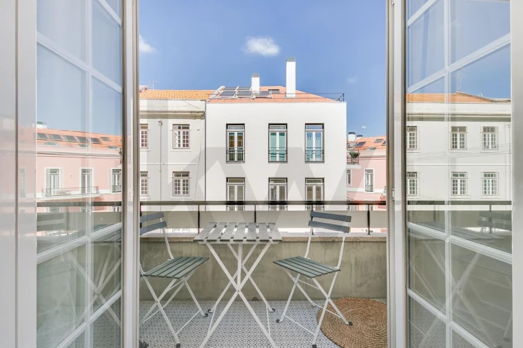 Apartamento T2 para Venda em Campolide Foto 5