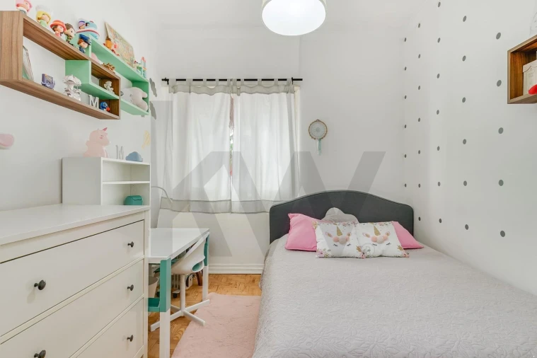Apartamento T2 para Venda em Campolide Foto 14