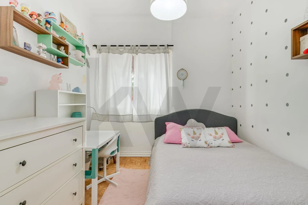 Apartamento T2 para Venda em Campolide Foto 14