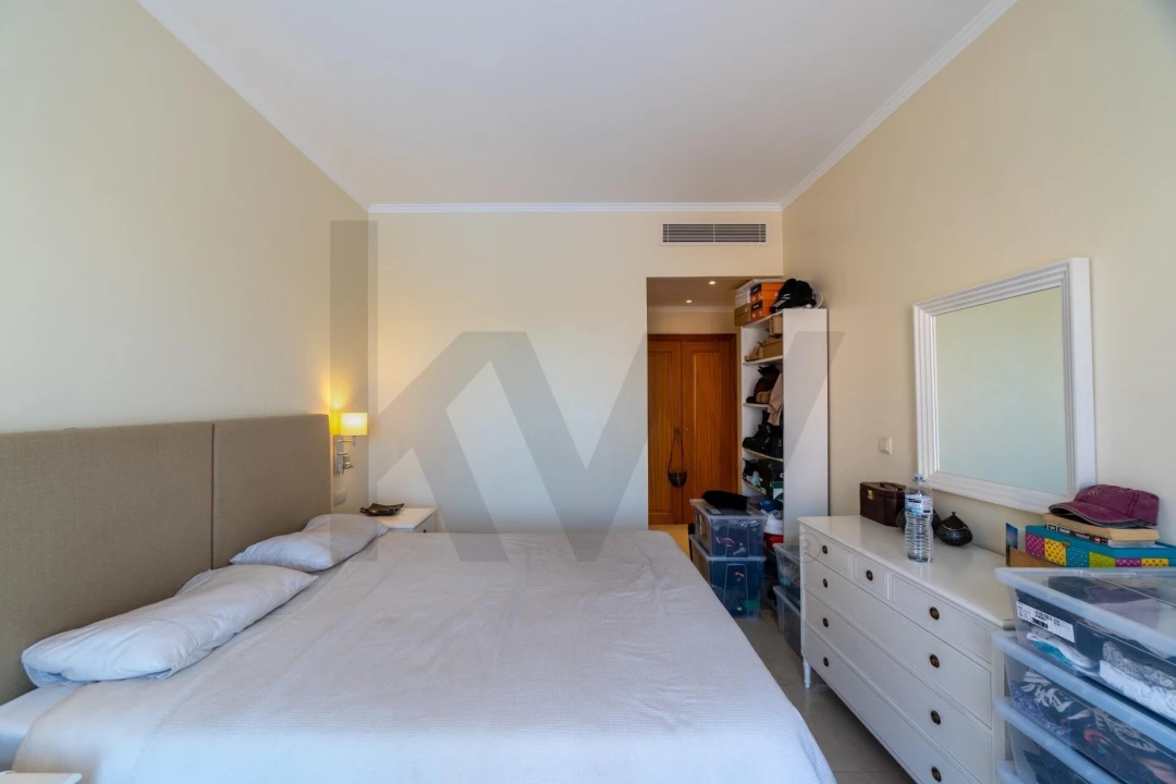Apartamento T2 para Venda em Quarteira Foto 11