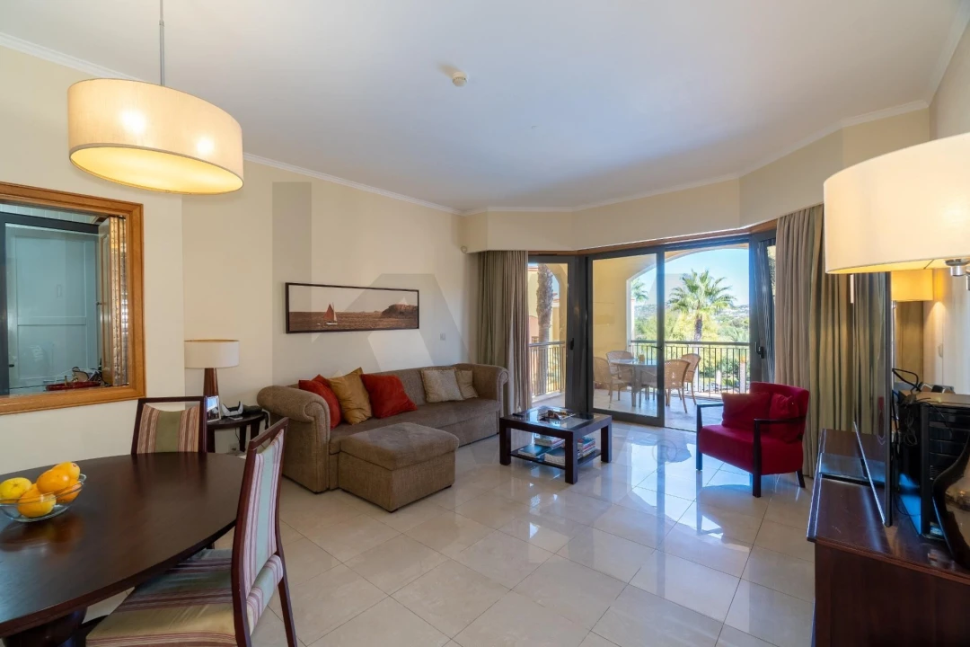 Apartamento T2 para Venda em Quarteira Foto 4