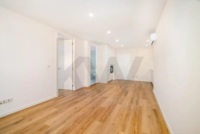 Apartamento T1 para Venda em Gandra