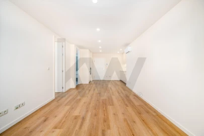 Apartamento T1 para Venda em Gandra