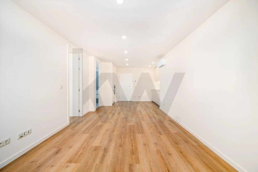 Apartamento T1 para Venda em Gandra Foto 8