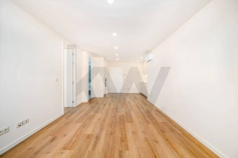 Apartamento T1 para Venda em Gandra Foto 8
