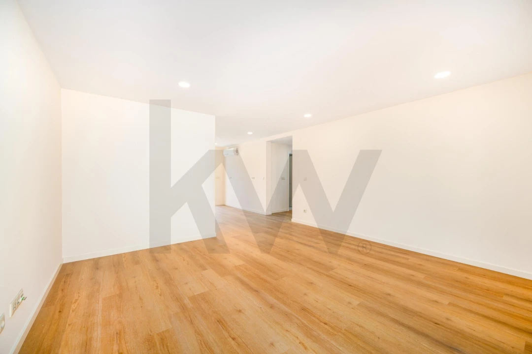 Apartamento T2 para Venda em Gandra Foto 9