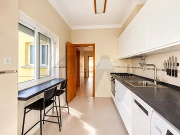 Apartamento T2 para Venda em Mina de Água