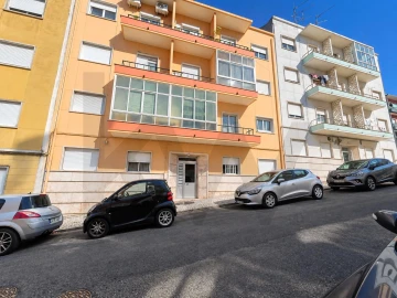 Apartamento T2 para Venda em Mina de Água