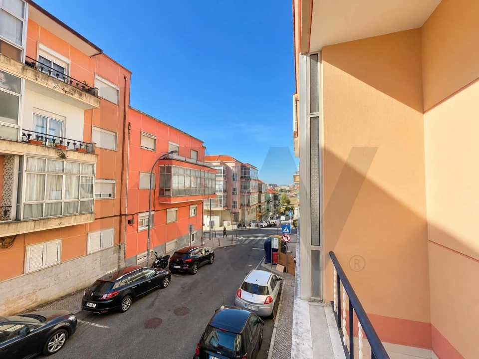 Apartamento T2 para Venda em Mina de Água Foto 6