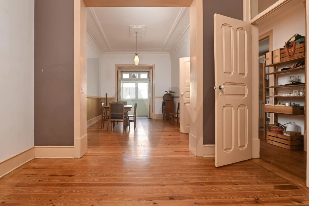 Apartamento T4 para Venda em Arroios Foto 14
