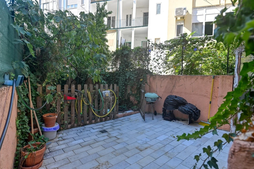 Apartamento T4 para Venda em Arroios Foto 22