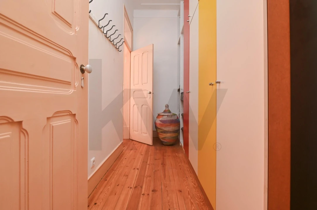 Apartamento T4 para Venda em Arroios Foto 4