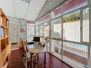 Moradia T5 para Venda em Marvila, Ribeira Santarém, São Salvador, São Nicolau