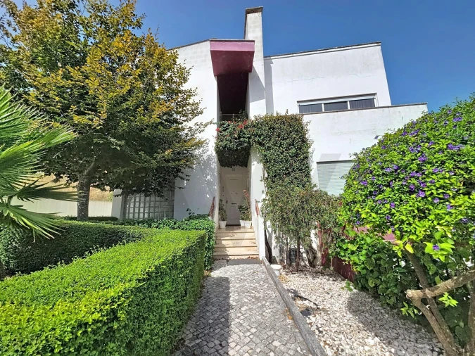 Moradia T5 para Venda em Marvila, Ribeira Santarém, São Salvador, São Nicolau Foto 48